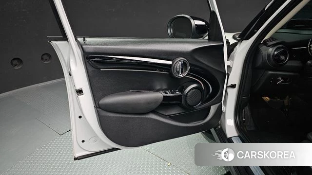 Mini Cooper id 4414110 из Кореи 16