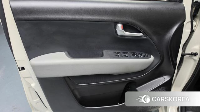 Kia The New Kia Ray id 4541031 из Кореи 16