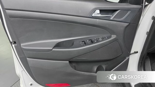 Hyundai All New Tucson id 4197259 из Кореи 16