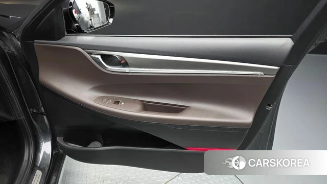 Hyundai The New Grandeur IG id 4693181 из Кореи 16