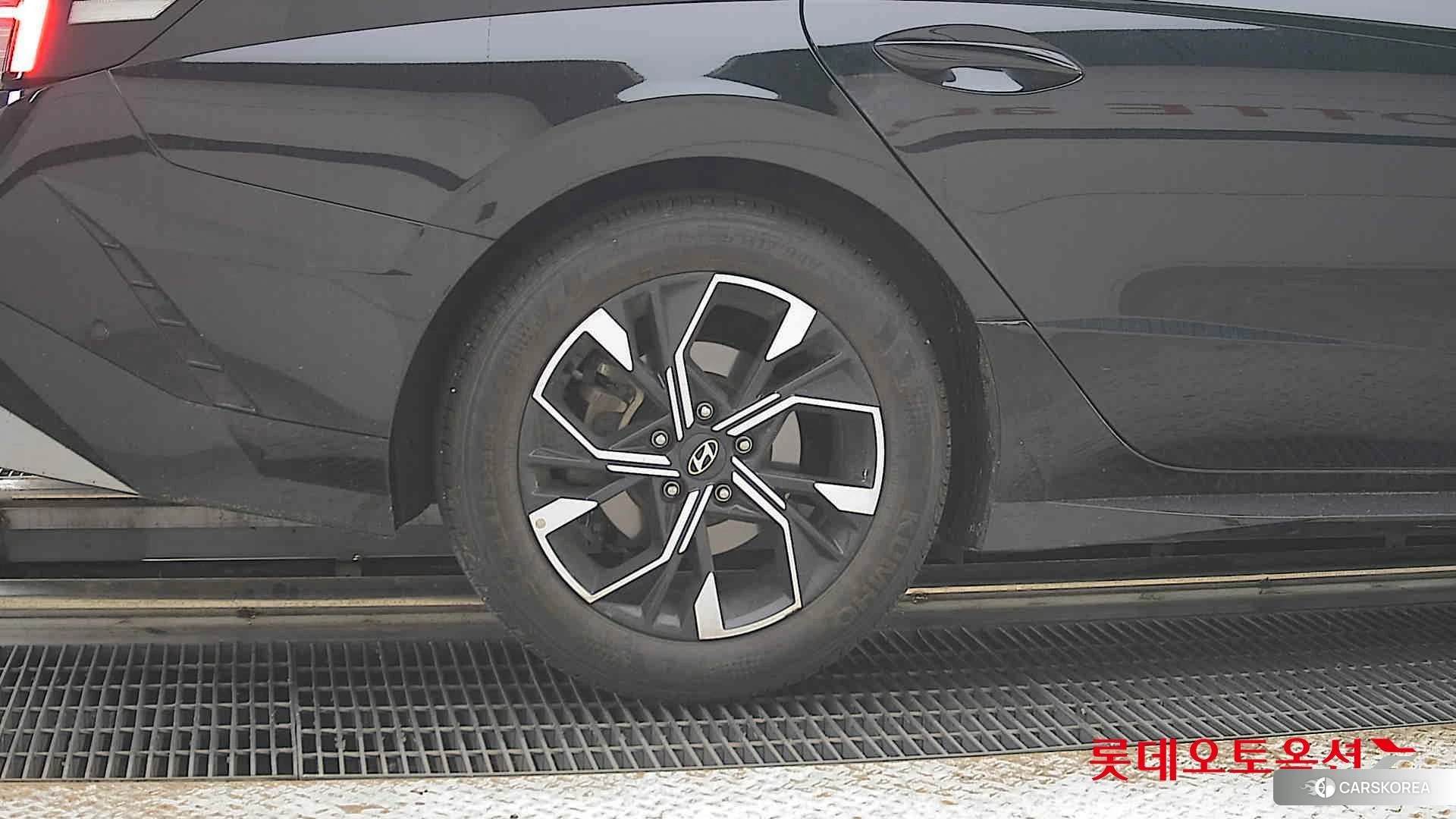 Hyundai Sonata id 4512273 из Кореи 16