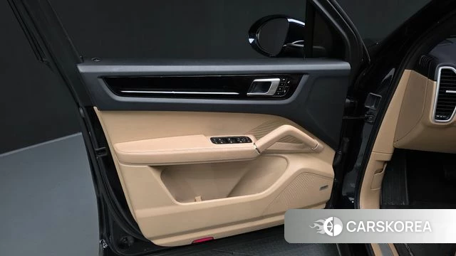 Porsche Cayenne (PO536) id 4551738 из Кореи 16