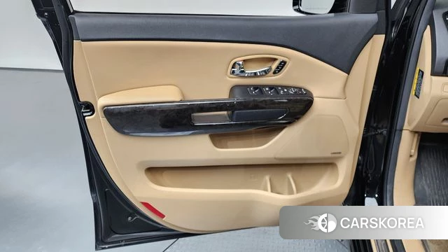 Kia The New Carnival id 4836983 из Кореи 16