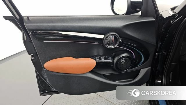 Mini Cooper S id 4499911 из Кореи 16