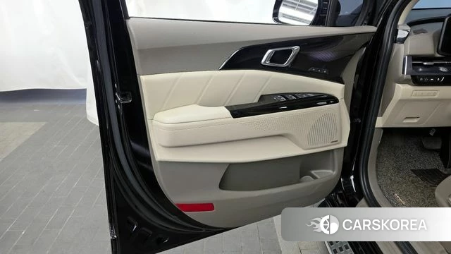 Kia Carnival 4th generation id 4283209 из Кореи 16