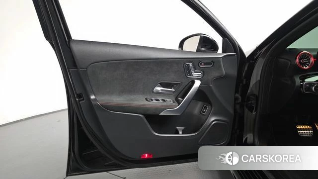 Mercedes-Benz A-Class W177 id 4834477 из Кореи 16