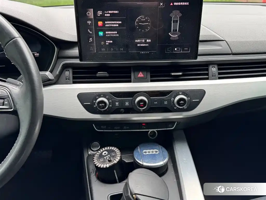 Audi A4L id 4548234 из Китая 16