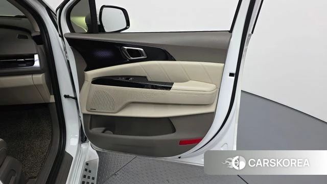 Kia Carnival 4th generation id 4922791 из Кореи 16