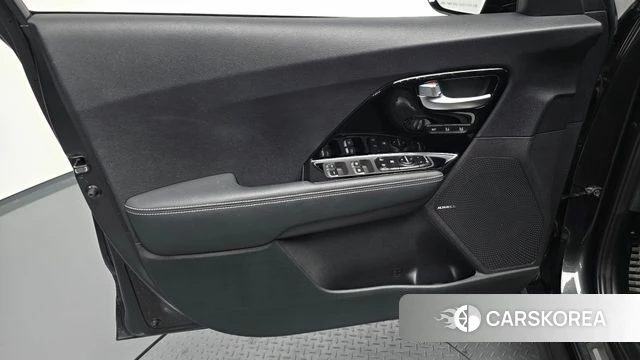Kia Niro EV id 4641797 из Кореи 16