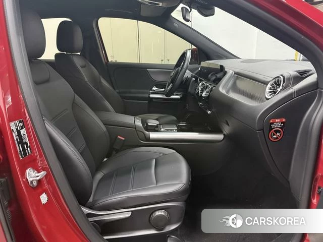 Mercedes-Benz GLA id 4211871 из Китая 16