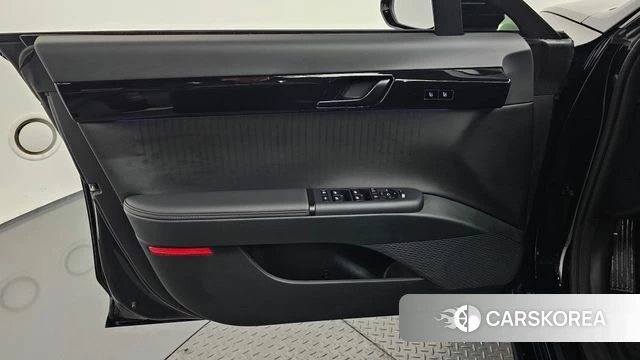 Hyundai Grandeur (GN7) id 4185888 из Кореи 16