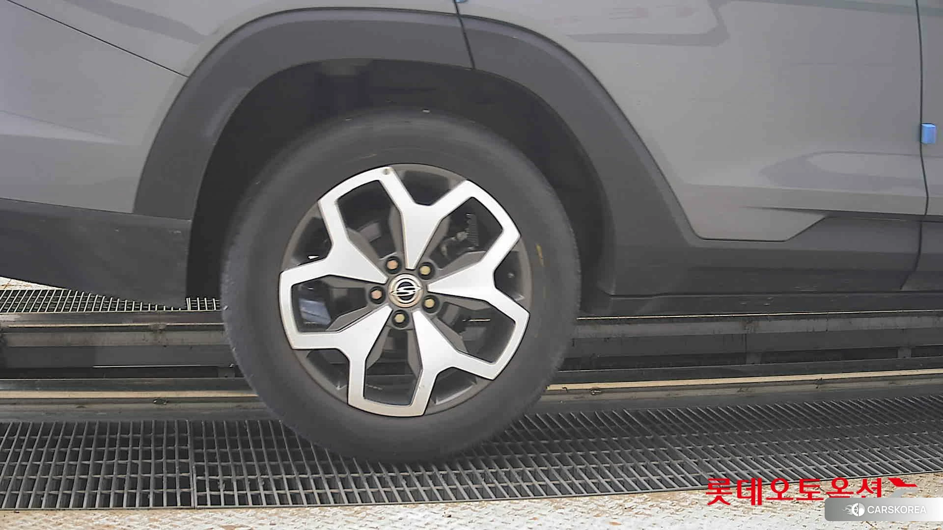 SsangYong Torres id 4902611 из Кореи 16