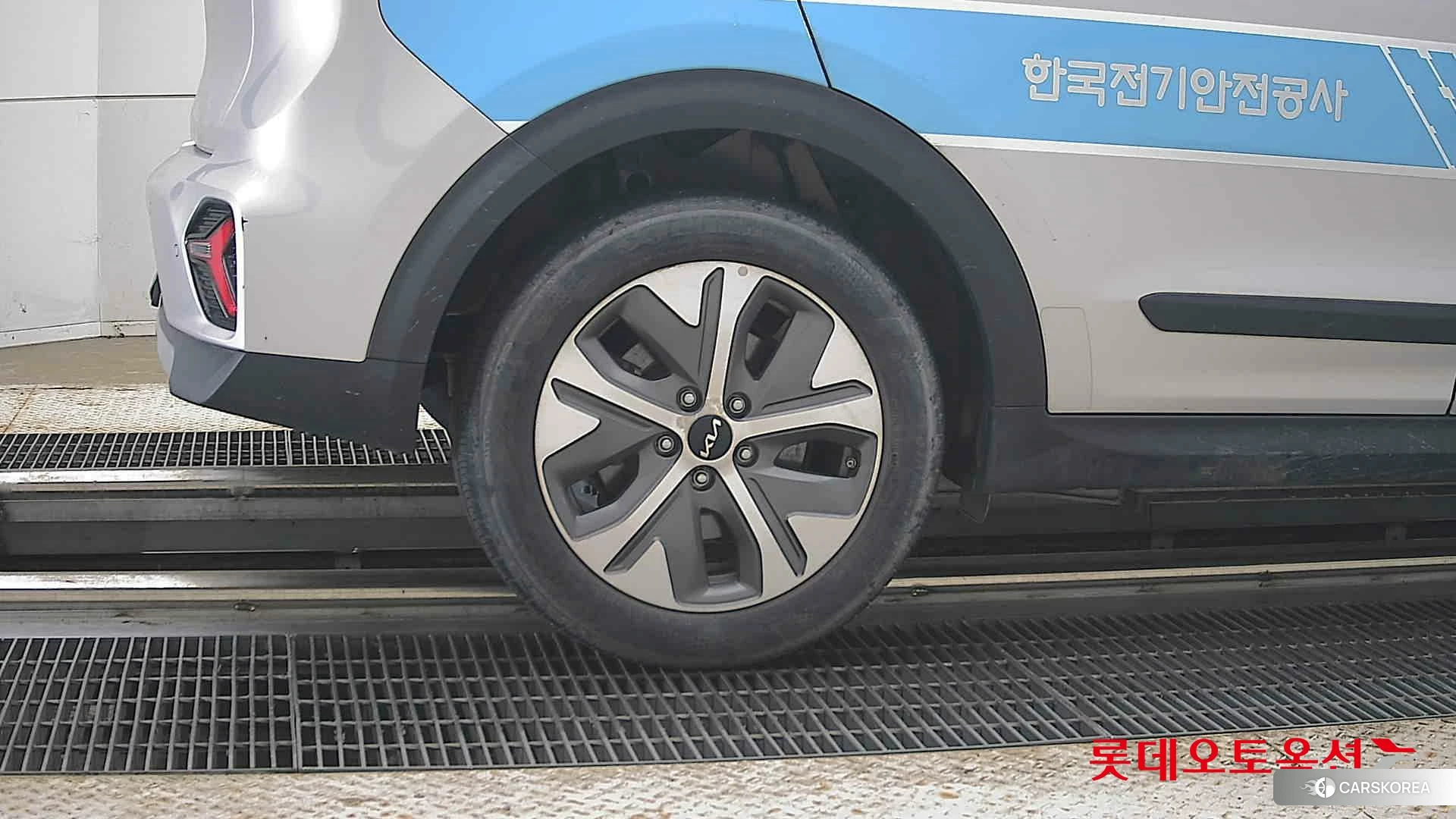 Kia Niro Plus id 4669080 из Кореи 16