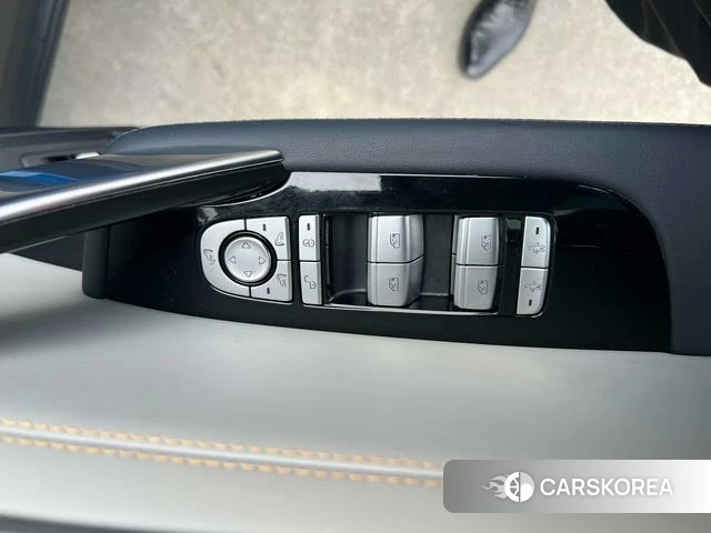 BYD Tang Yi id 3890005 из Китая 16