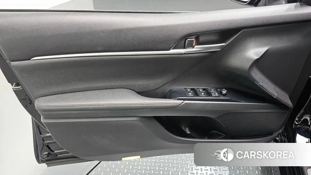 Toyota Camry (XV70) id 4689268 из Кореи 16