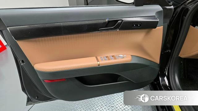 Hyundai Grandeur Hybrid (GN7) id 4400740 из Кореи 16
