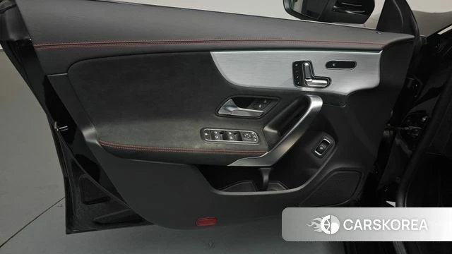 Mercedes-Benz CLA-Class C118 id 4409739 из Кореи 16