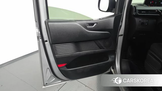 Hyundai Staria id 4506868 из Кореи 16