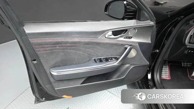 Kia Stinger Meister id 4415777 из Кореи 16
