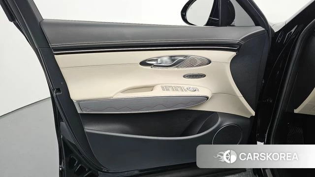 Genesis GV70 id 4316905 из Кореи 16