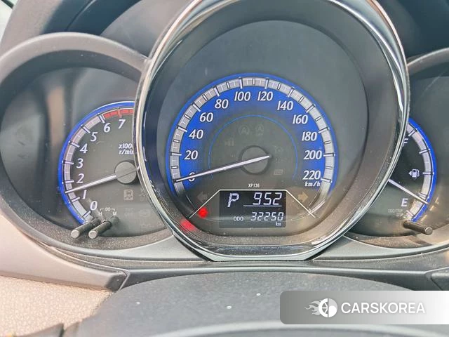 Toyota YARIS L to enjoy id 4221250 из Китая 16