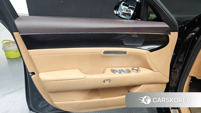 Genesis G90 (RS4) id 4409427 из Кореи 16