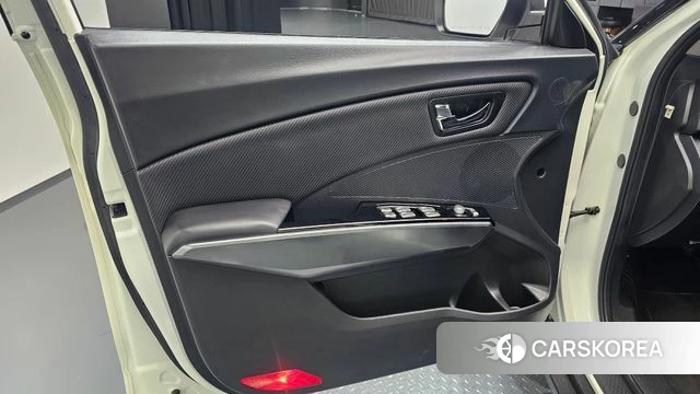 Ssangyong Tivoli Armor id 4776423 из Кореи 16