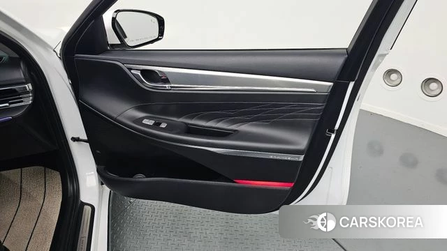 Hyundai The New Grandeur IG id 4402108 из Кореи 16