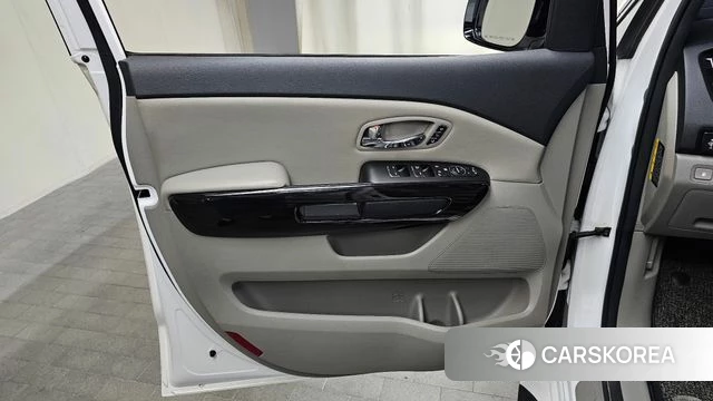 Kia The New Carnival id 4633236 из Кореи 16