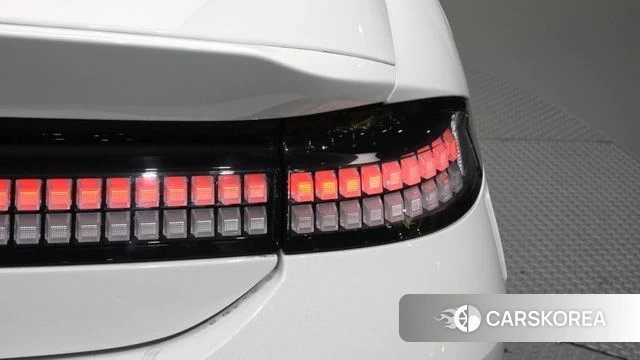 Hyundai Ionic 6 id 4871650 из Кореи 16