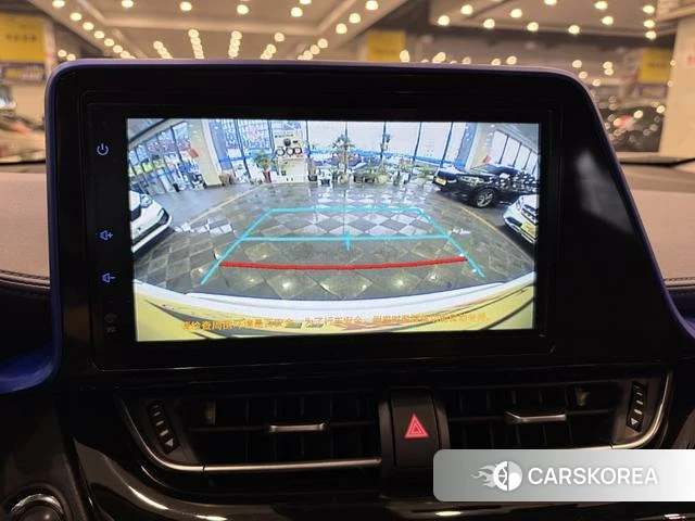 Toyota C-HR id 4209211 из Китая 16