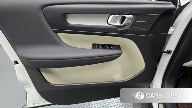 Volvo XC40 id 4266177 из Кореи 16