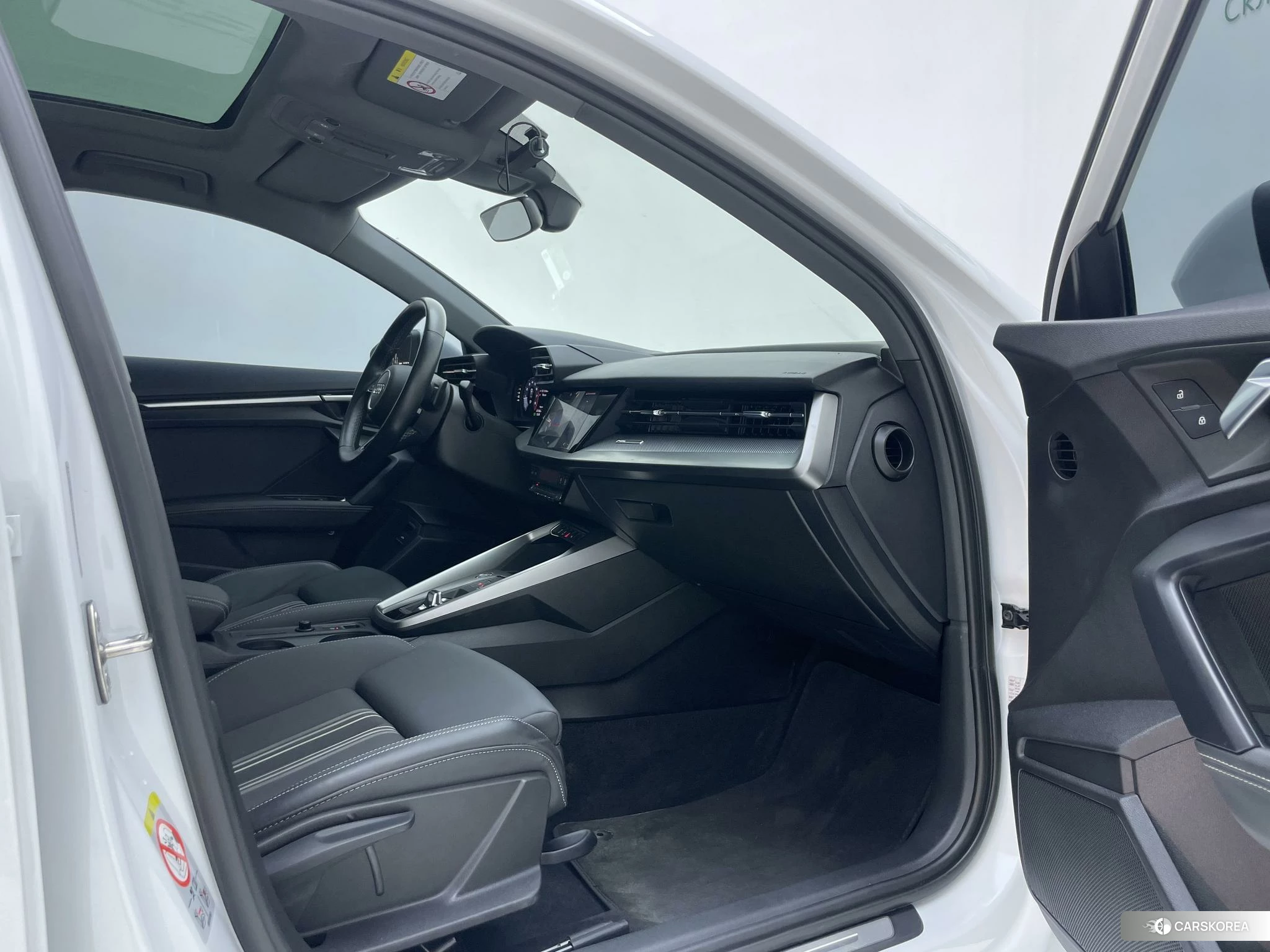 Audi A3 id 4512828 из Китая 16
