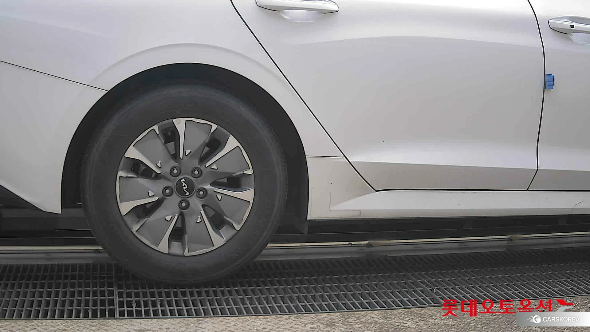 Kia K5 Hybrid id 3869438 из Кореи 16