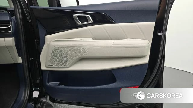 Kia The New Carnival 4th Generation id 4701006 из Кореи 16
