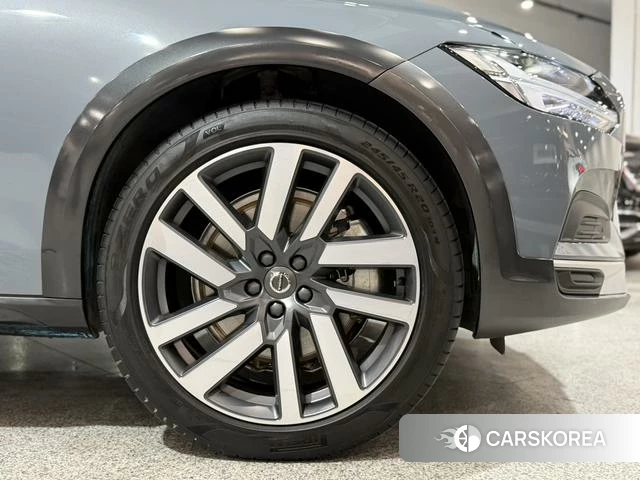 Volvo V90 id 4242590 из Китая 16