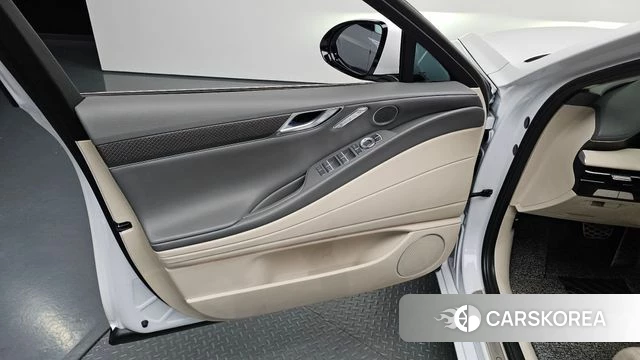 Genesis G80 (RG3) id 4762599 из Кореи 16