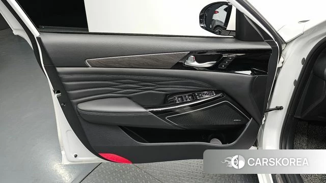 Kia K7 Premier Hybrid id 4283683 из Кореи 16