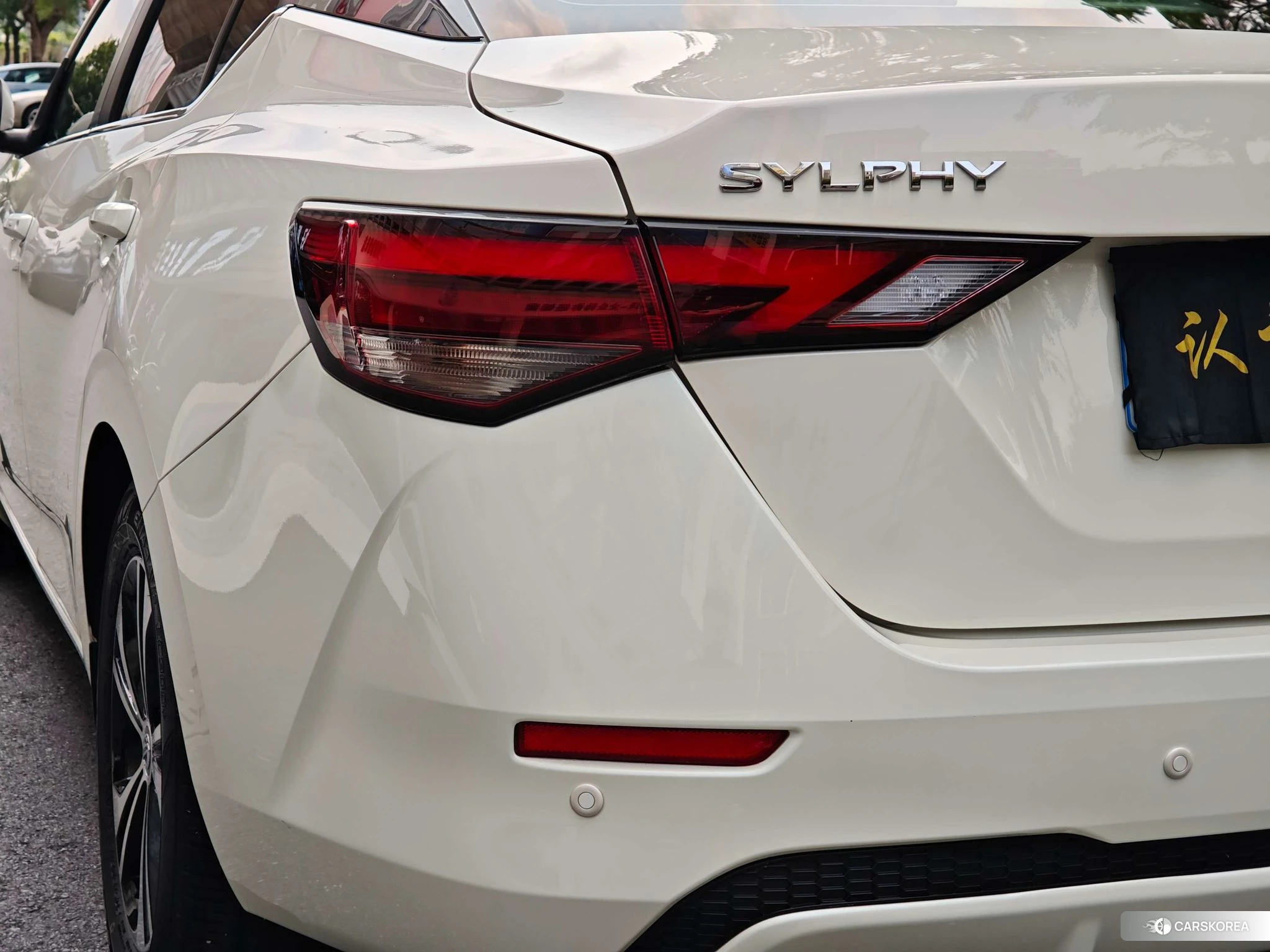 Nissan Xuan Yi id 4467964 из Китая 16