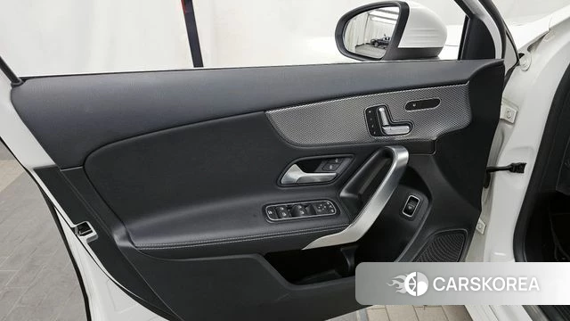 Mercedes-Benz A-Class W177 id 4356334 из Кореи 16