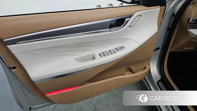 Hyundai The New Grandeur IG Hybrid id 4224814 из Кореи 16