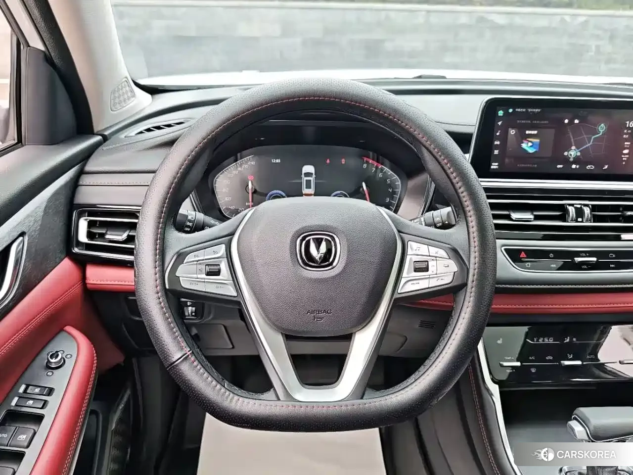 Chang'an Changan CS75 id 4514414 из Китая 16
