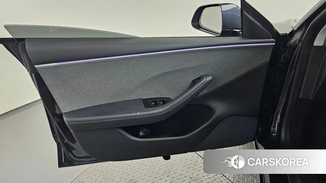 Tesla Model 3 id 4602360 из Кореи 16