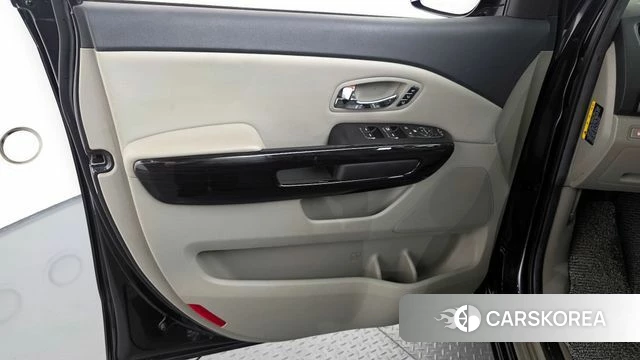 Kia The New Carnival id 4378163 из Кореи 16