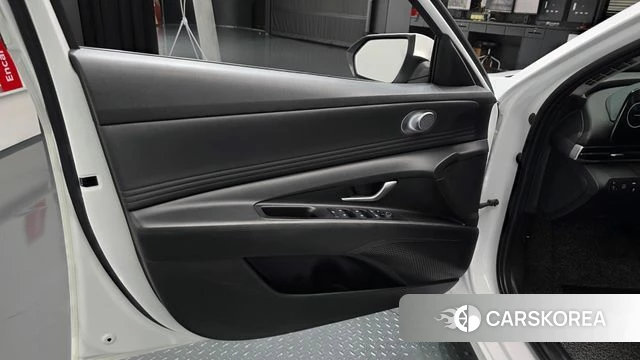 Hyundai Avante Hybrid (CN7) id 4625190 из Кореи 16