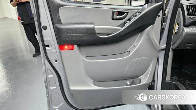 Hyundai The New Grand Starex id 4345459 из Кореи 16