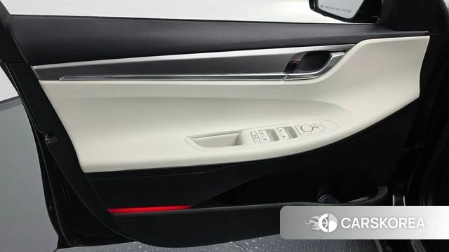 Hyundai The New Grandeur IG Hybrid id 4195539 из Кореи 16