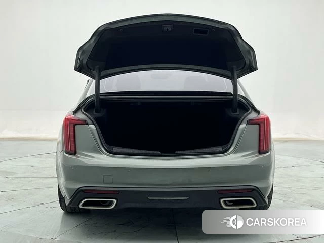 Cadillac CT5 id 4182461 из Китая 16