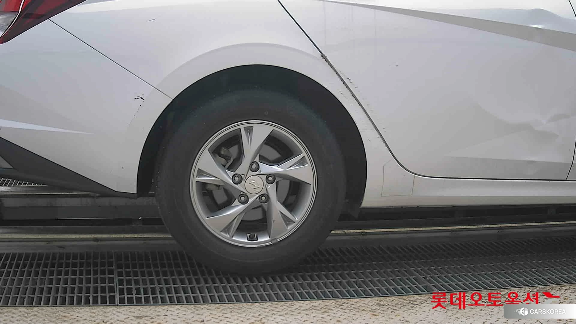 Hyundai Avante id 4498402 из Кореи 16