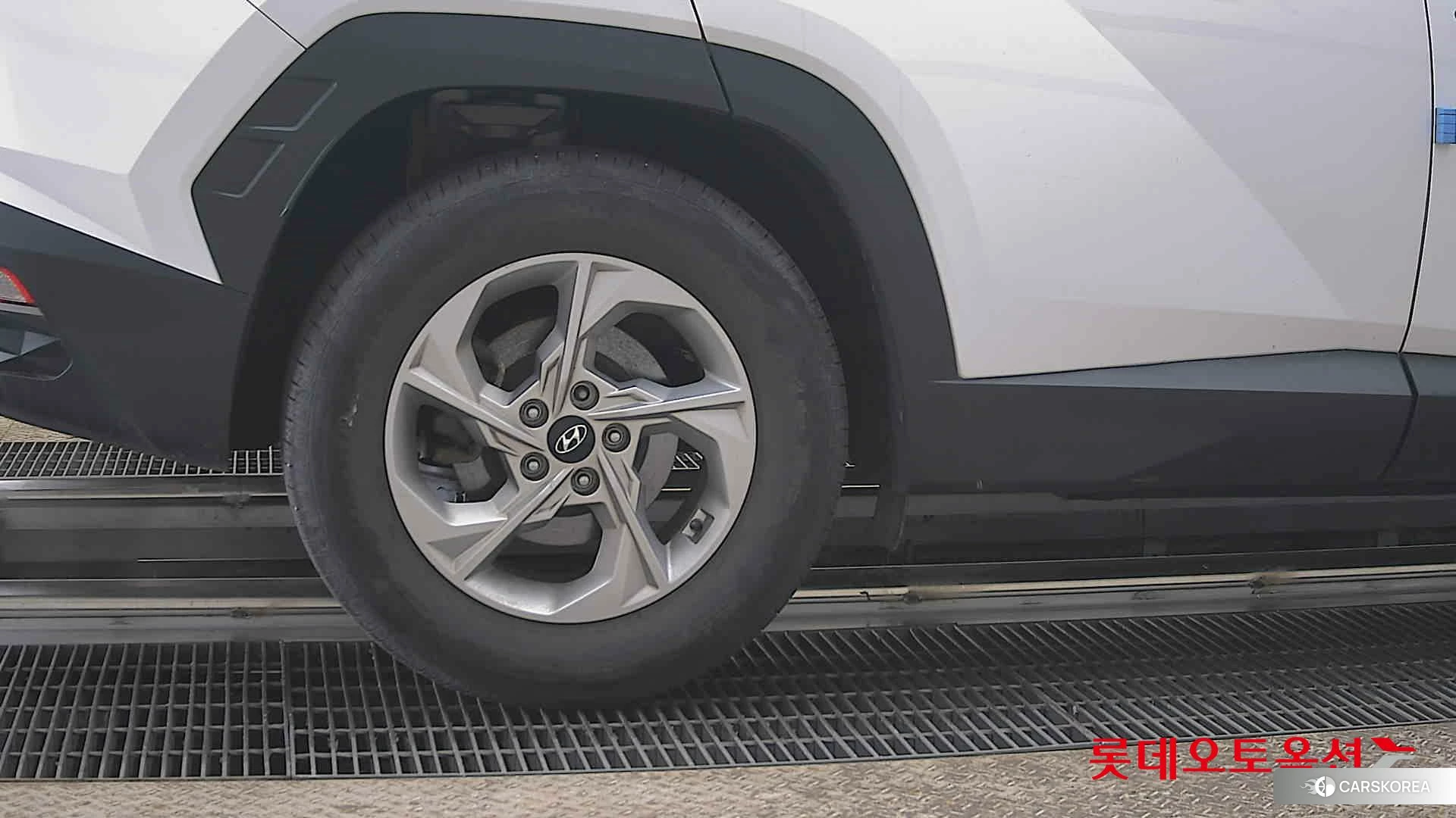 Hyundai Tucson id 3882072 из Кореи 16